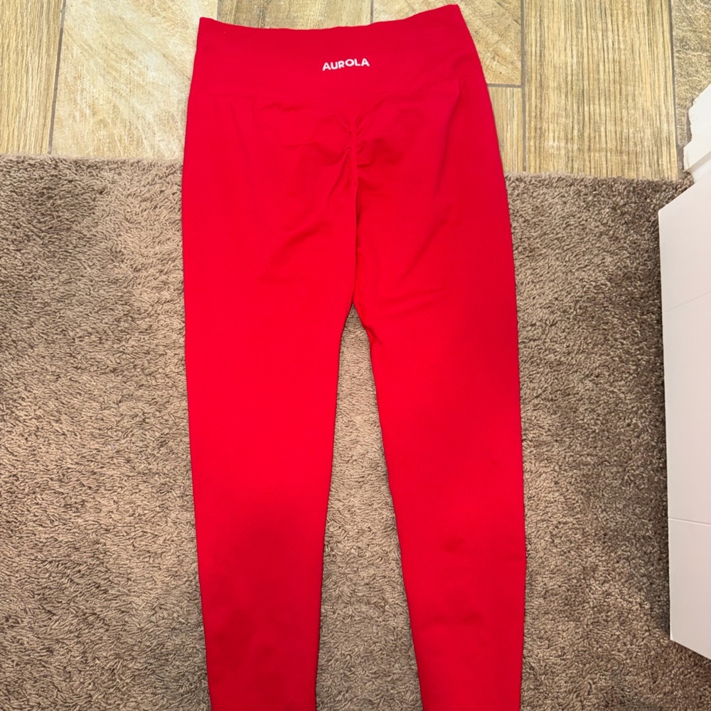 Aurora Women's Red Leggings